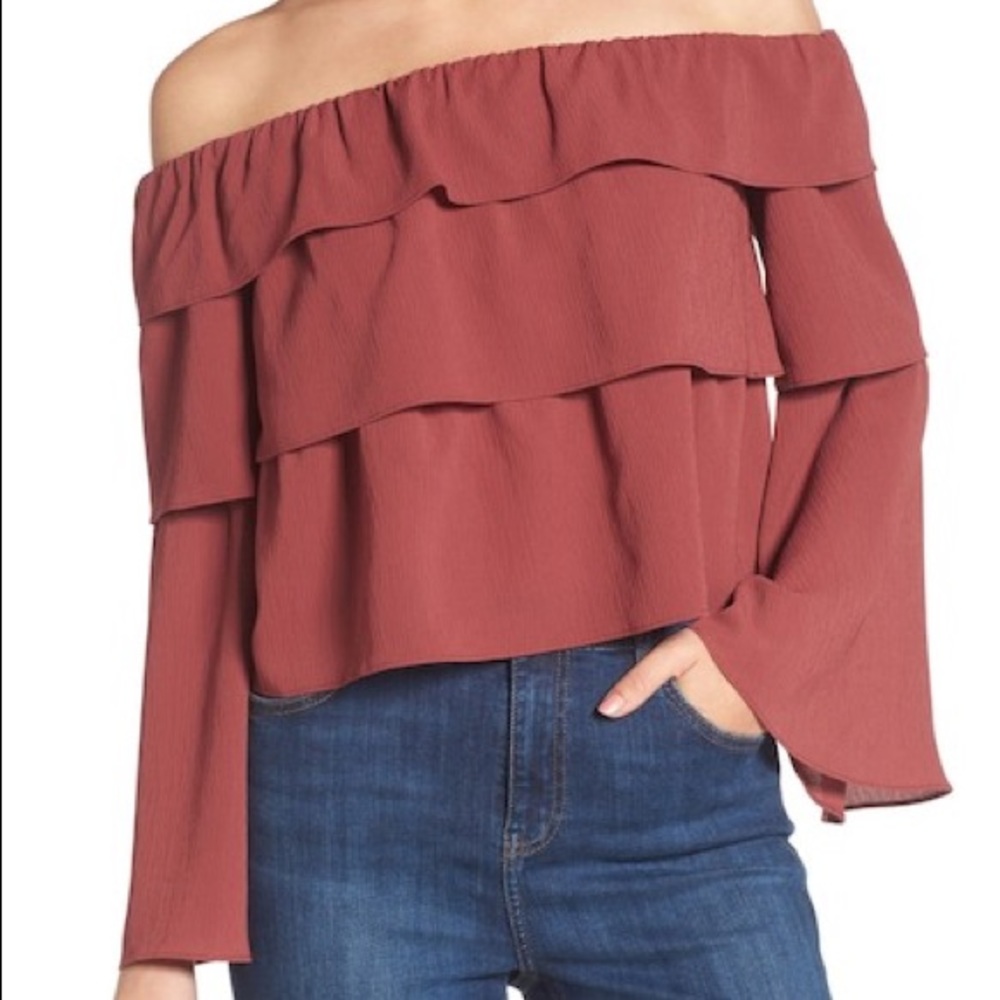 Off shoulder ruffle blouse